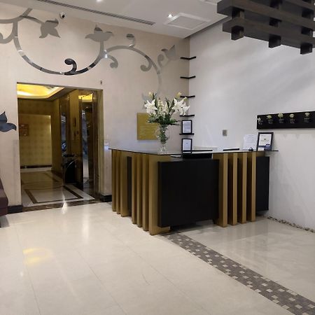 The Palace Suites Al Khobar Ngoại thất bức ảnh