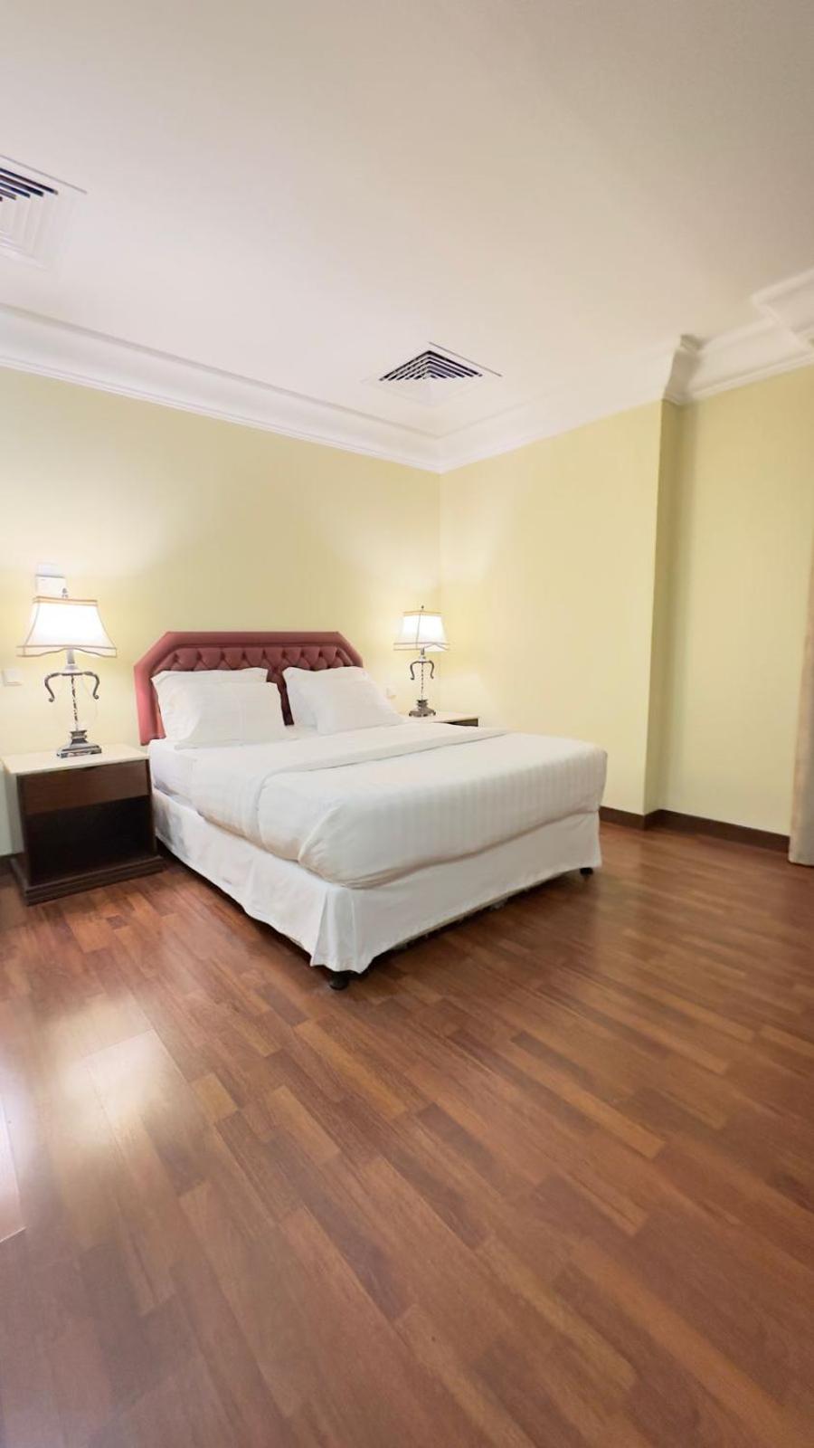 The Palace Suites Al Khobar Ngoại thất bức ảnh